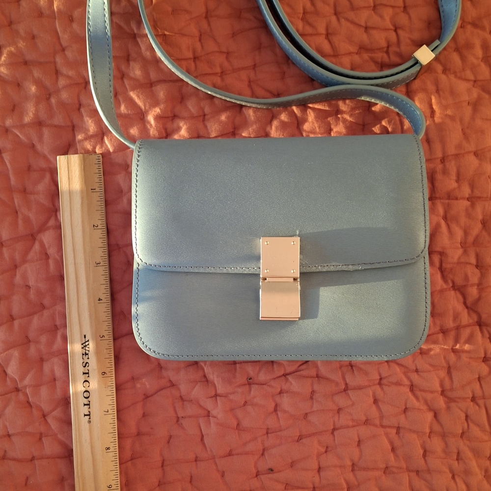 Elegant Blue Leather Crossbody Bag